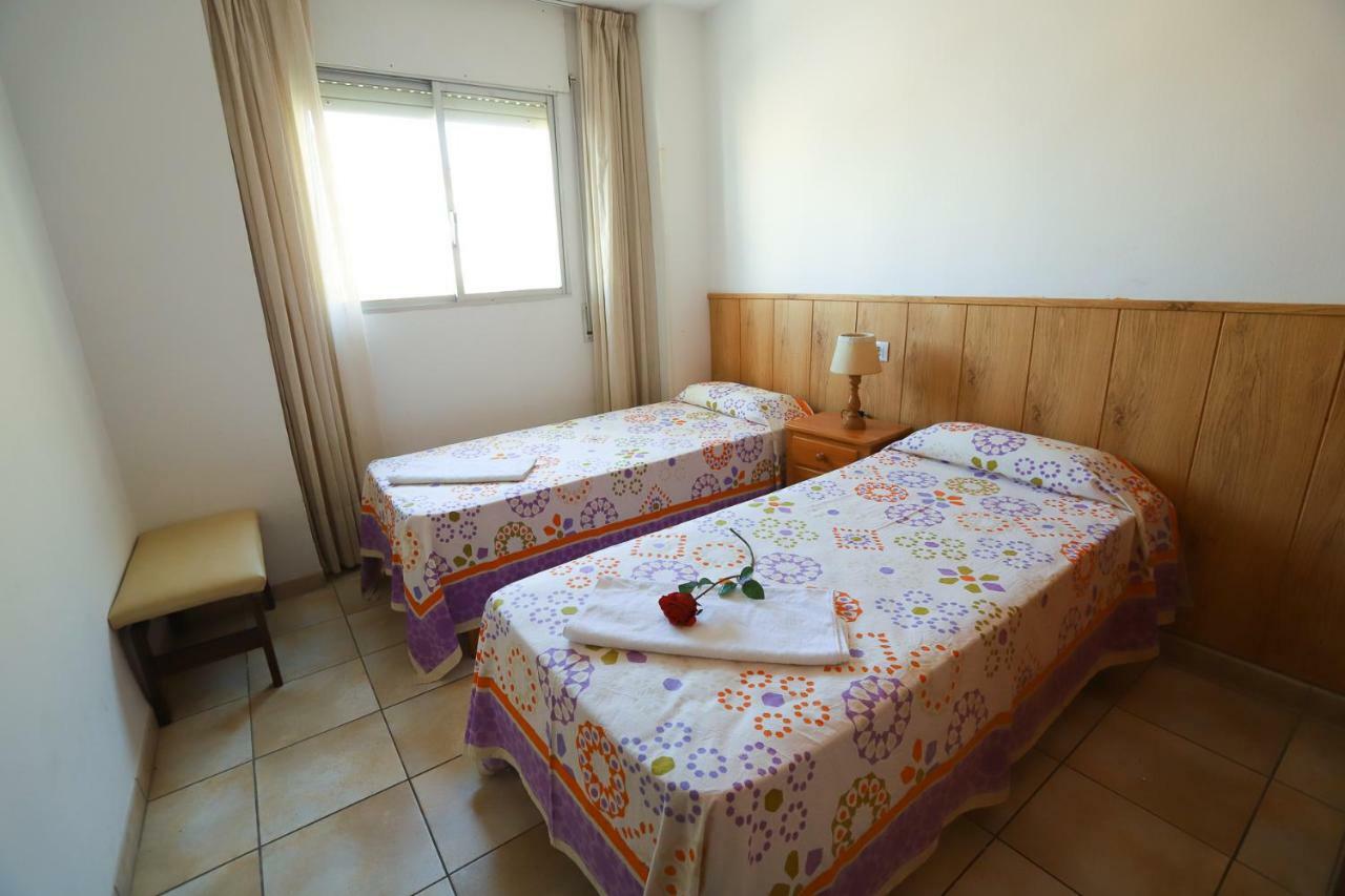 Costa Daurada Apartaments - Regueral Cambrils Bagian luar foto