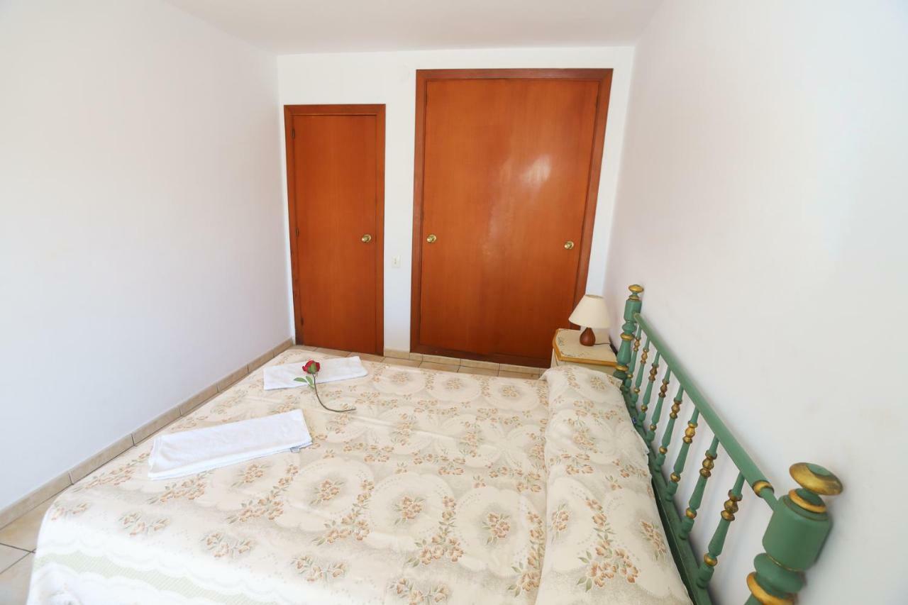 Costa Daurada Apartaments - Regueral Cambrils Bagian luar foto