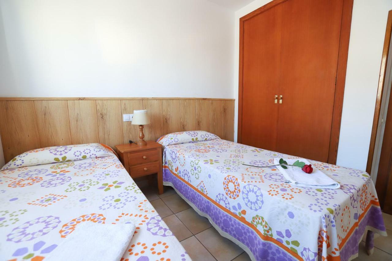 Costa Daurada Apartaments - Regueral Cambrils Bagian luar foto